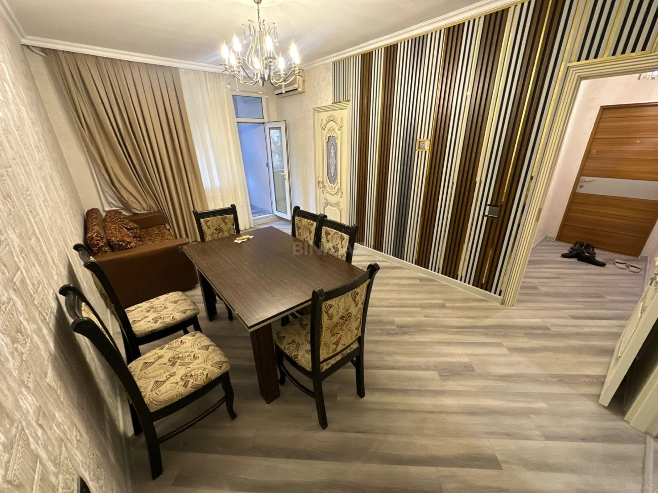 Satılır 2 otaqlı mənzil 55 m²