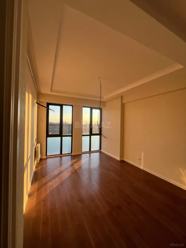 Satılır 2 otaqlı mənzil 49 m²