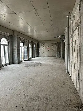 Satılır 3 otaqlı mənzil 145 m²