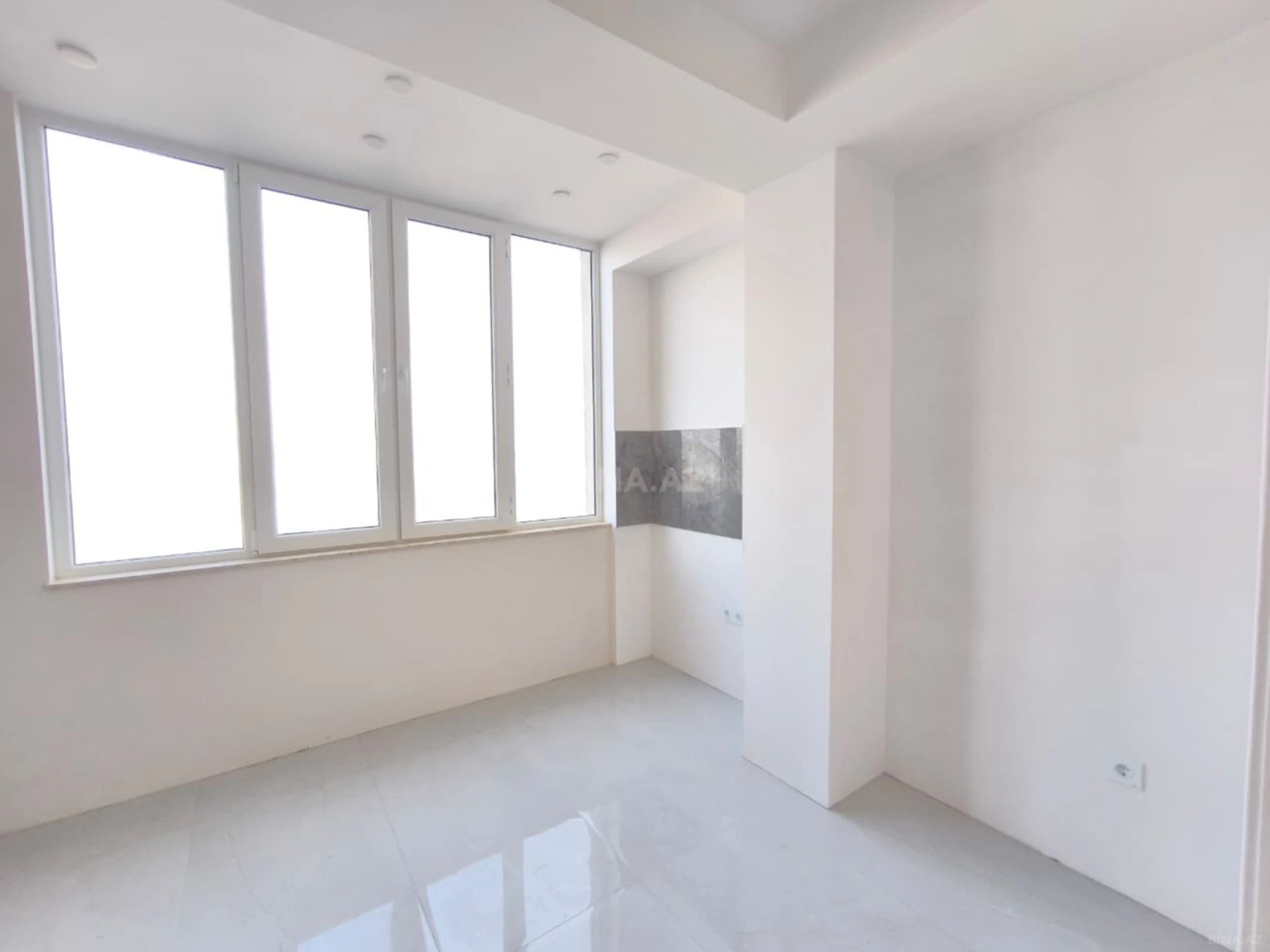 Satılır 2 otaqlı mənzil 52 m²