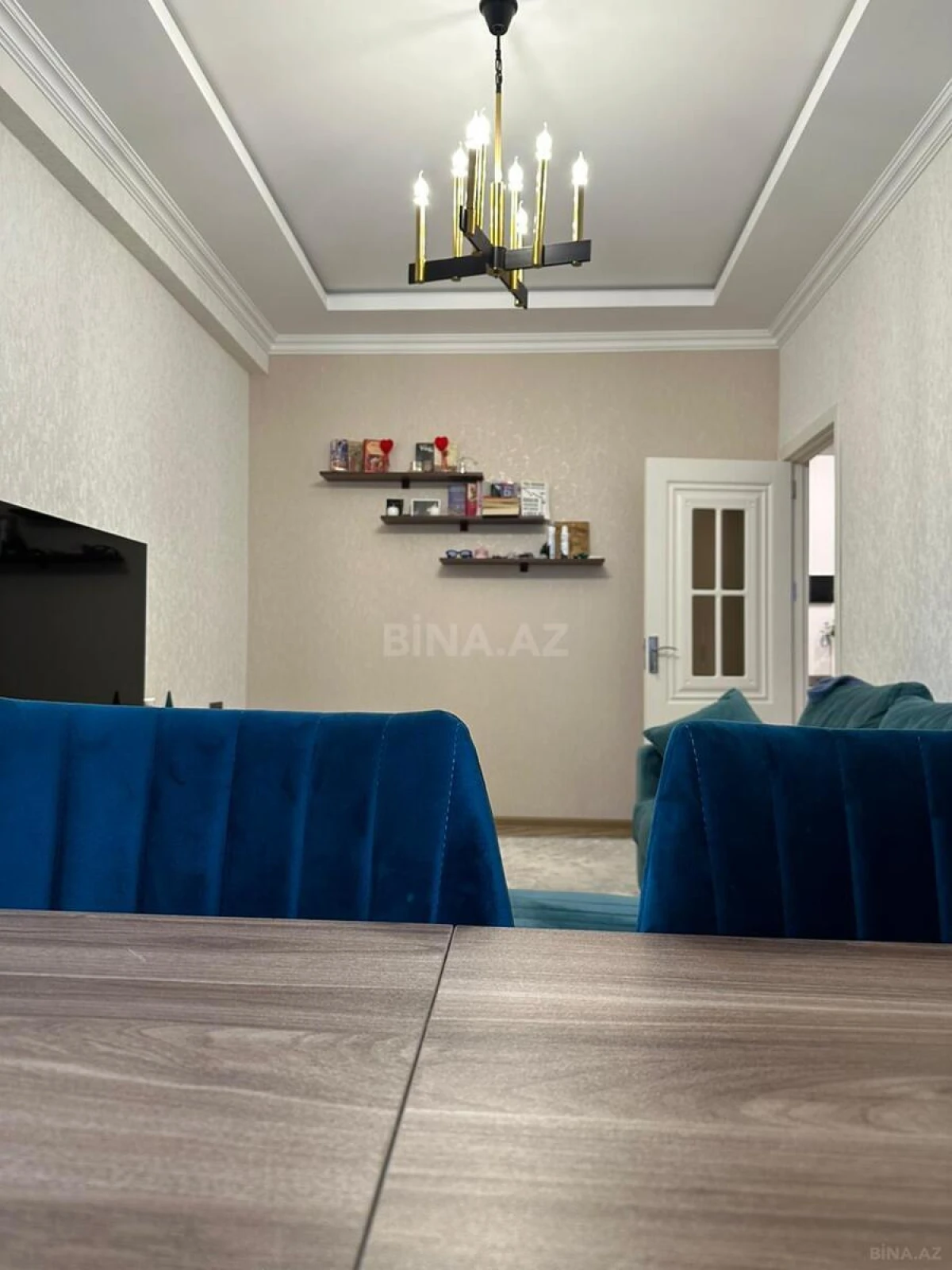 Kirayə verilir 2 otaqlı mənzil 60 m²