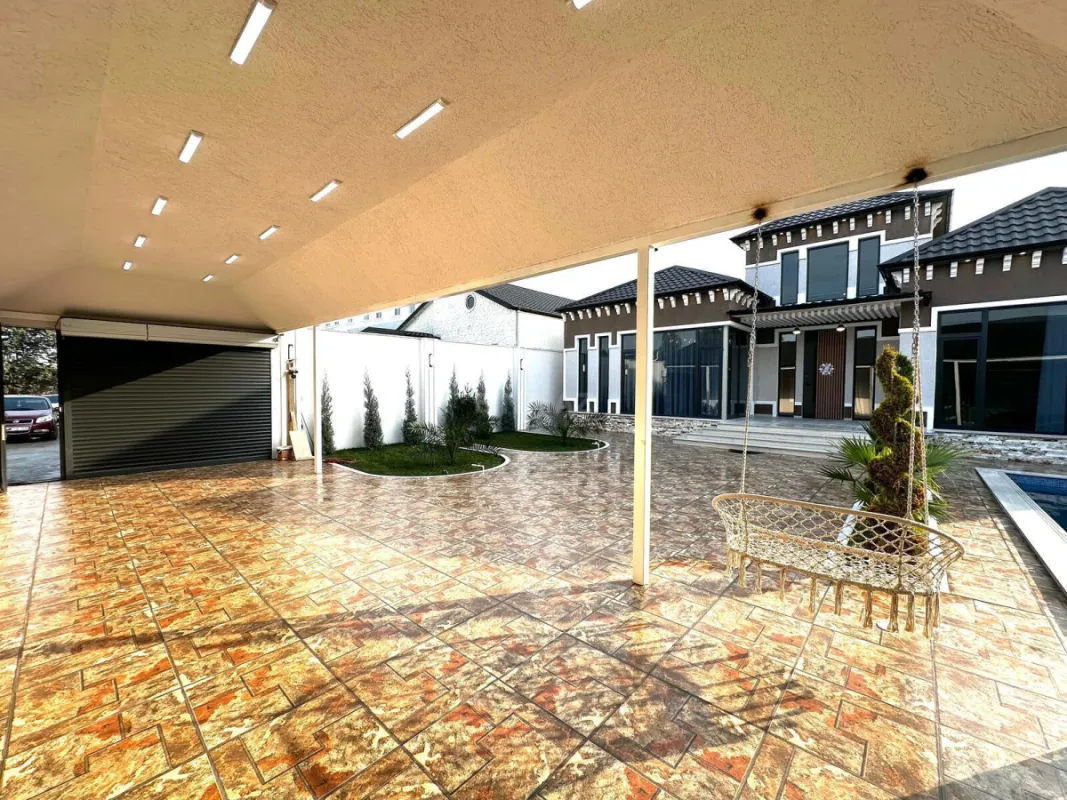 Satılır 4 otaqlı həyət evi 185 m²