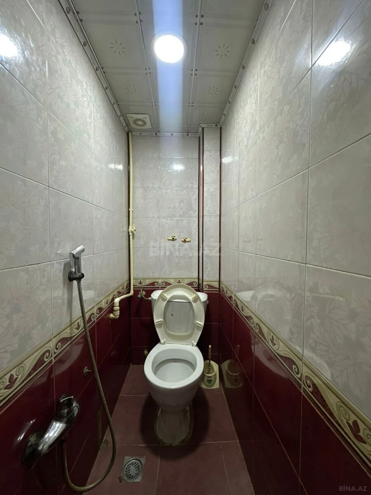 Satılır 4 otaqlı mənzil 100 m²