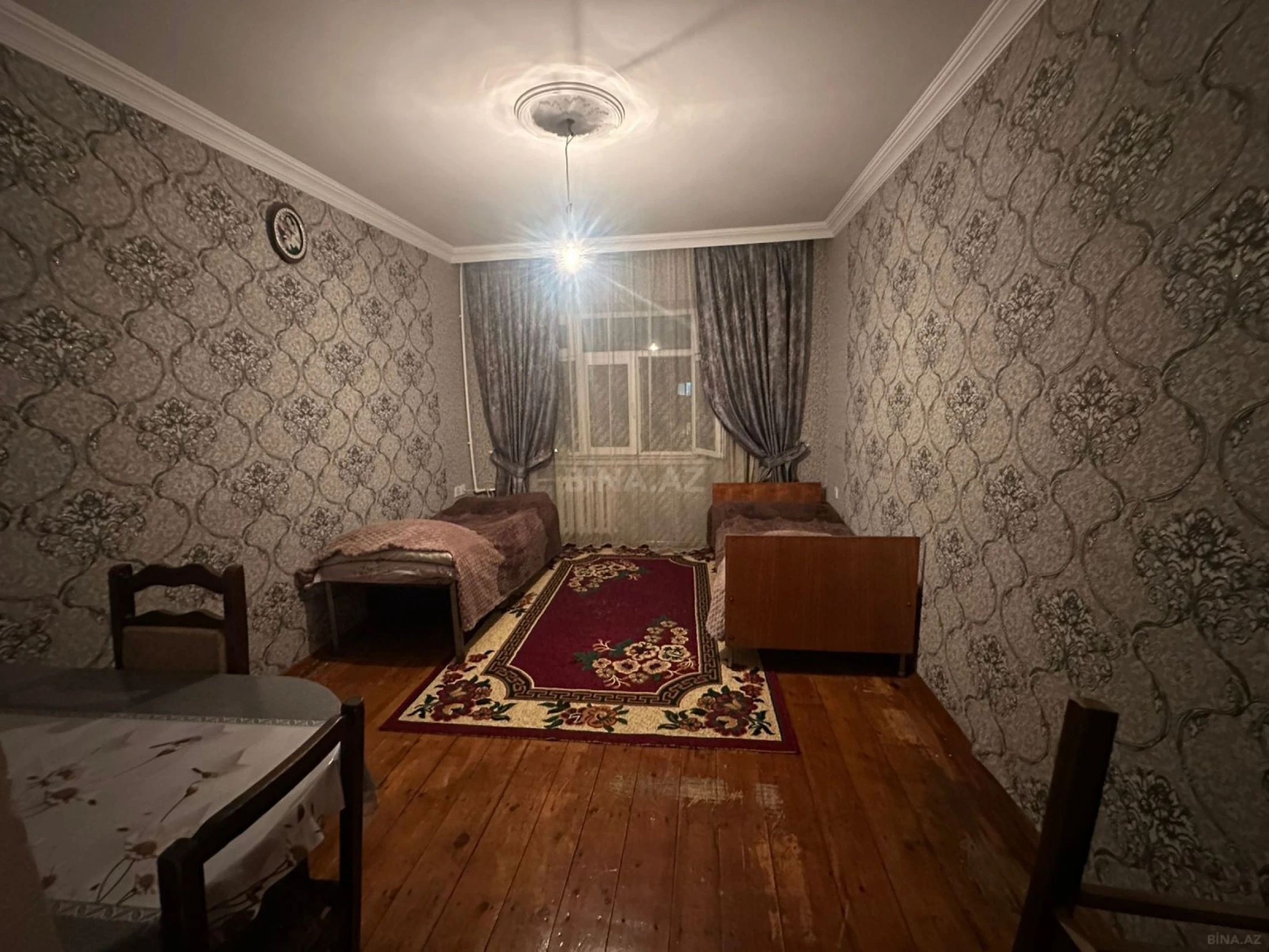 Satılır 4 otaqlı mənzil 100 m²