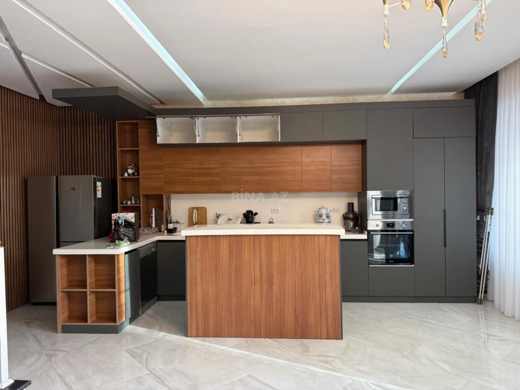 Kirayə verilir 4 otaqlı həyət evi 240 m²