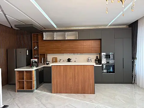 Kirayə verilir 4 otaqlı həyət evi 240 m²