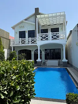 Kirayə verilir 4 otaqlı həyət evi 240 m²