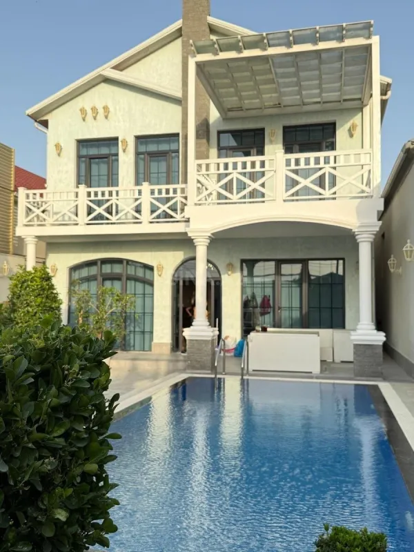 Kirayə verilir 4 otaqlı həyət evi 240 m²