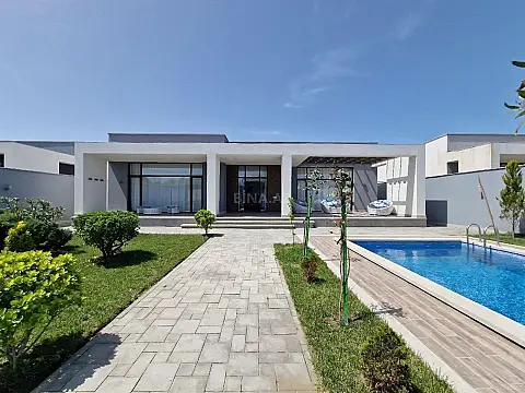 Kirayə verilir 4 otaqlı həyət evi 240 m² — Bakı, Şüvəlan 4 otaq 240.00 m²