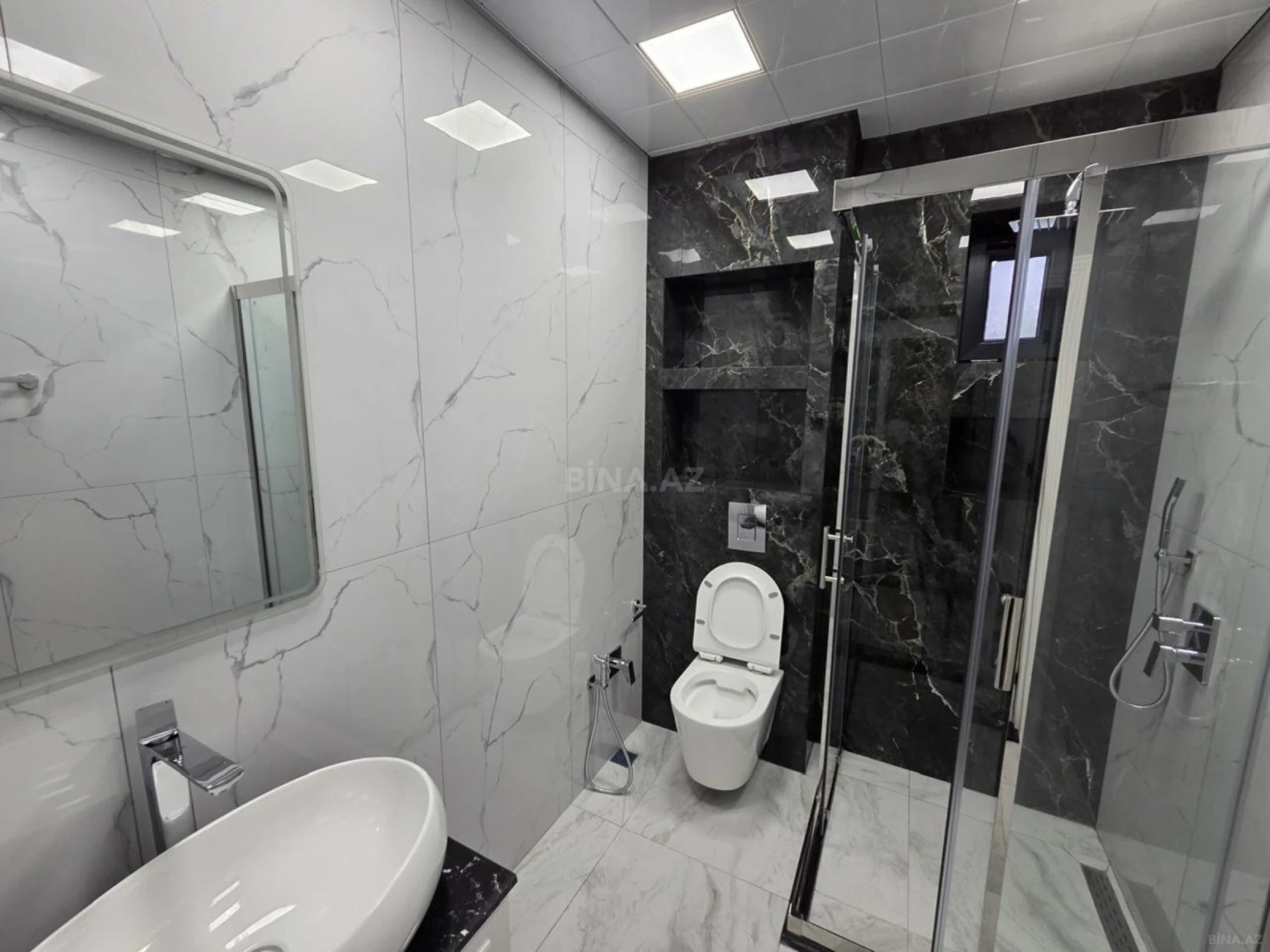 Kirayə verilir 5 otaqlı həyət evi 380 m²
