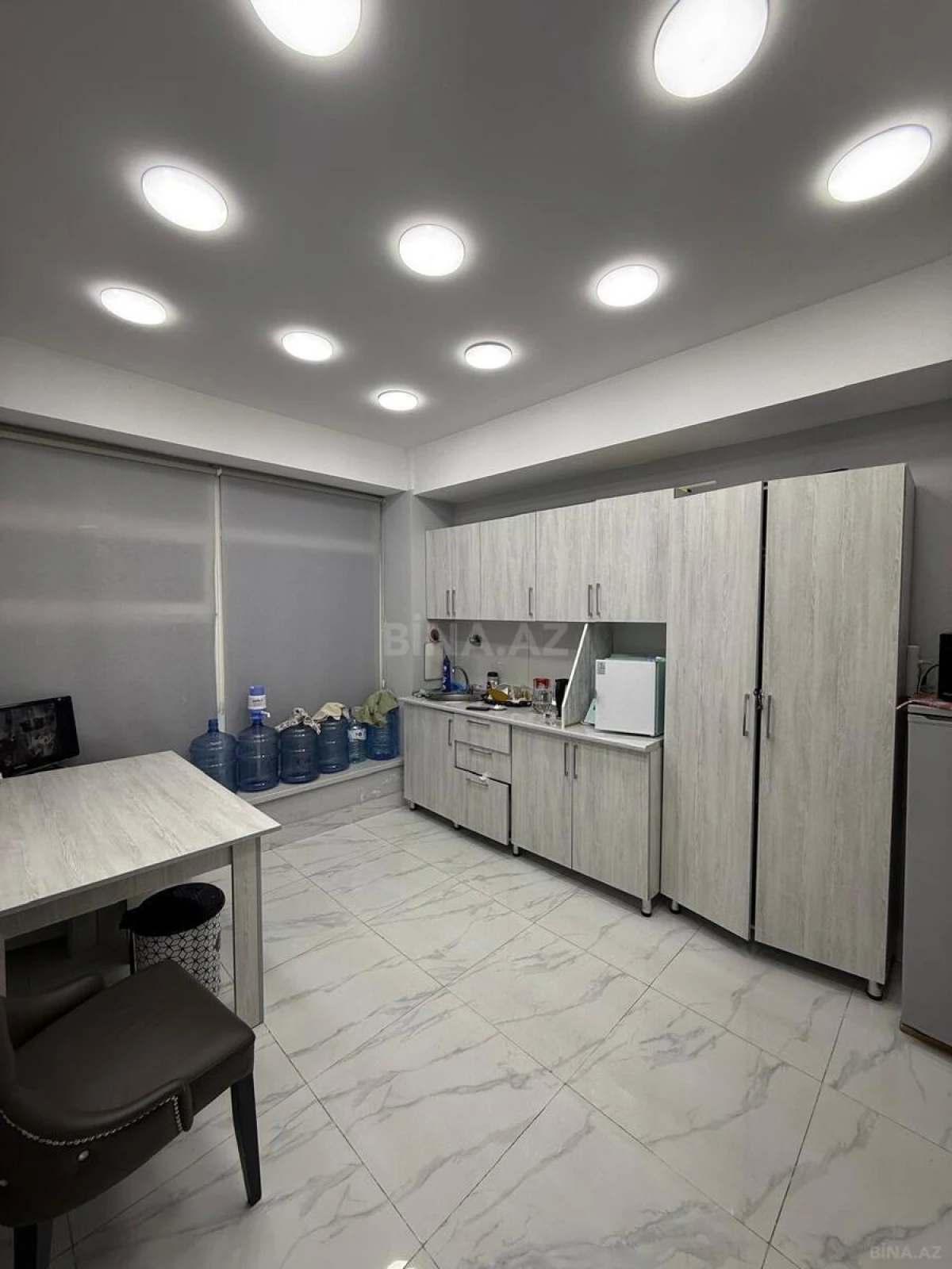 Kirayə verilir obyekt 110 m²