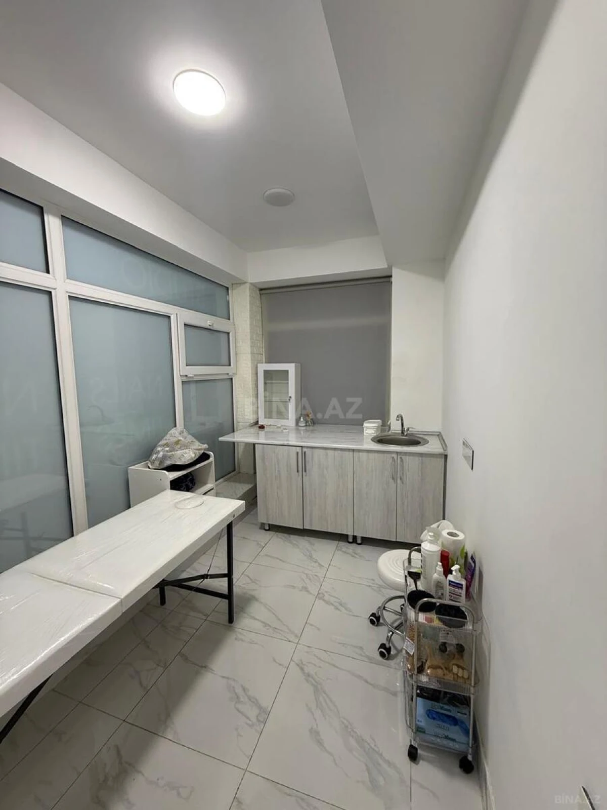 Kirayə verilir obyekt 110 m²