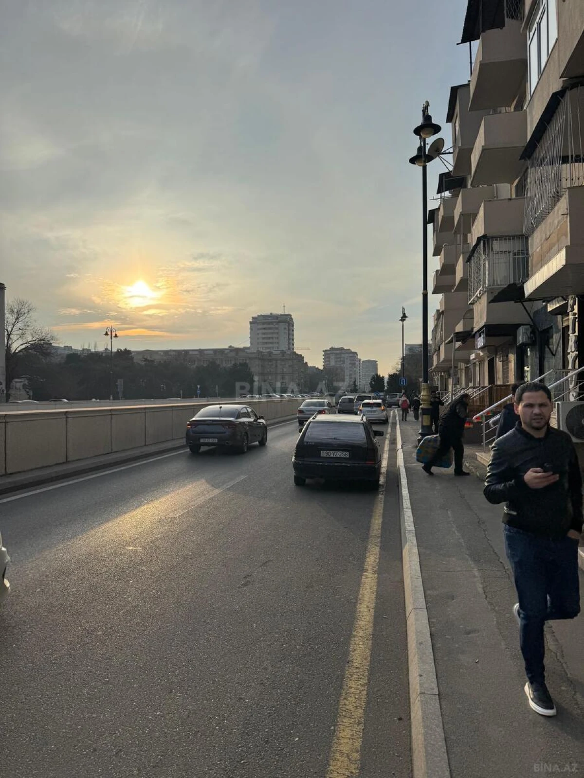 Kirayə verilir obyekt 100 m²