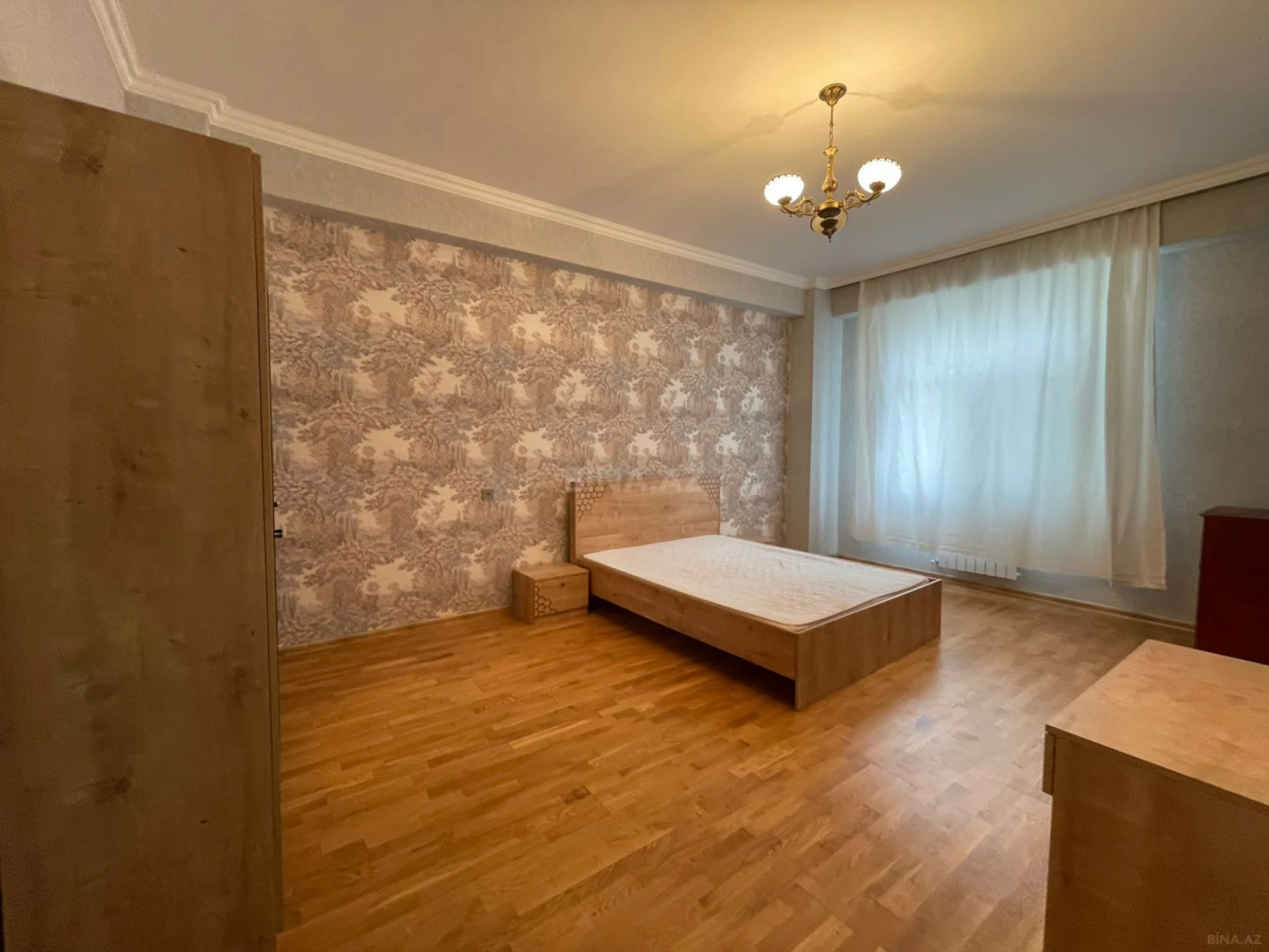 Kirayə verilir 3 otaqlı mənzil 100 m²