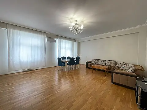 Kirayə verilir 3 otaqlı mənzil 100 m²