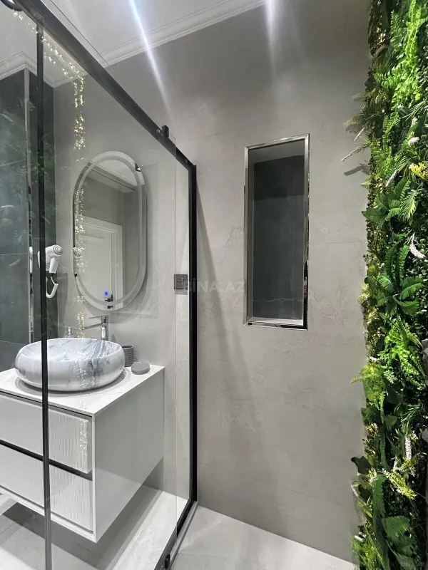 Satılır 2 otaqlı mənzil 68 m²