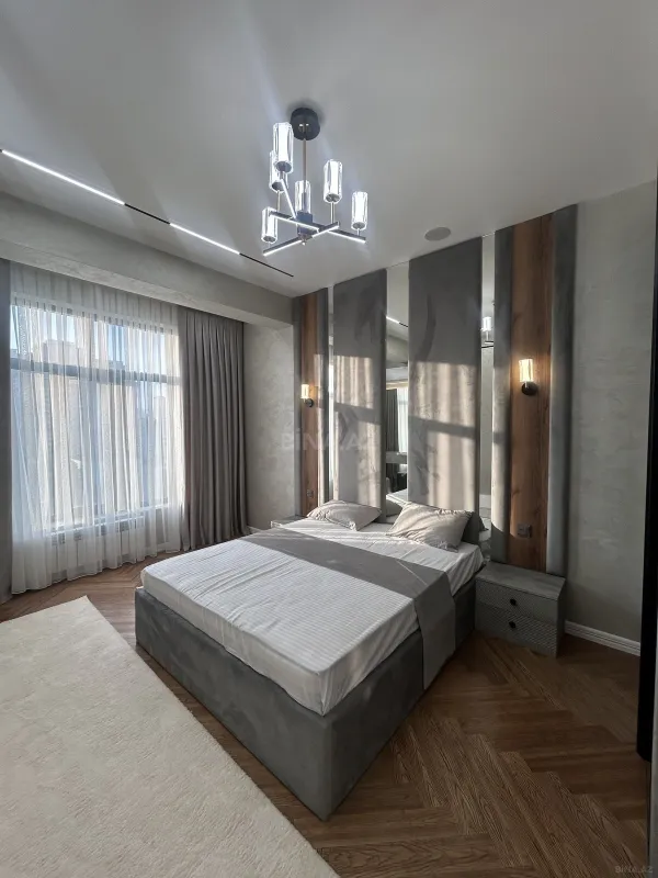 Satılır 2 otaqlı mənzil 68 m²