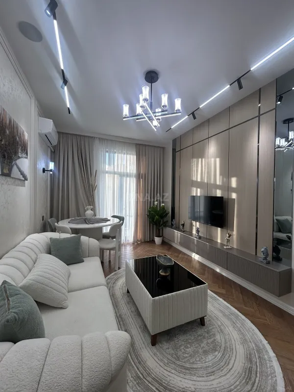 Satılır 2 otaqlı mənzil 68 m²