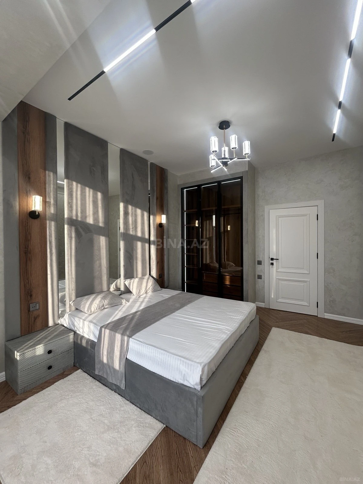 Satılır 2 otaqlı mənzil 68 m²