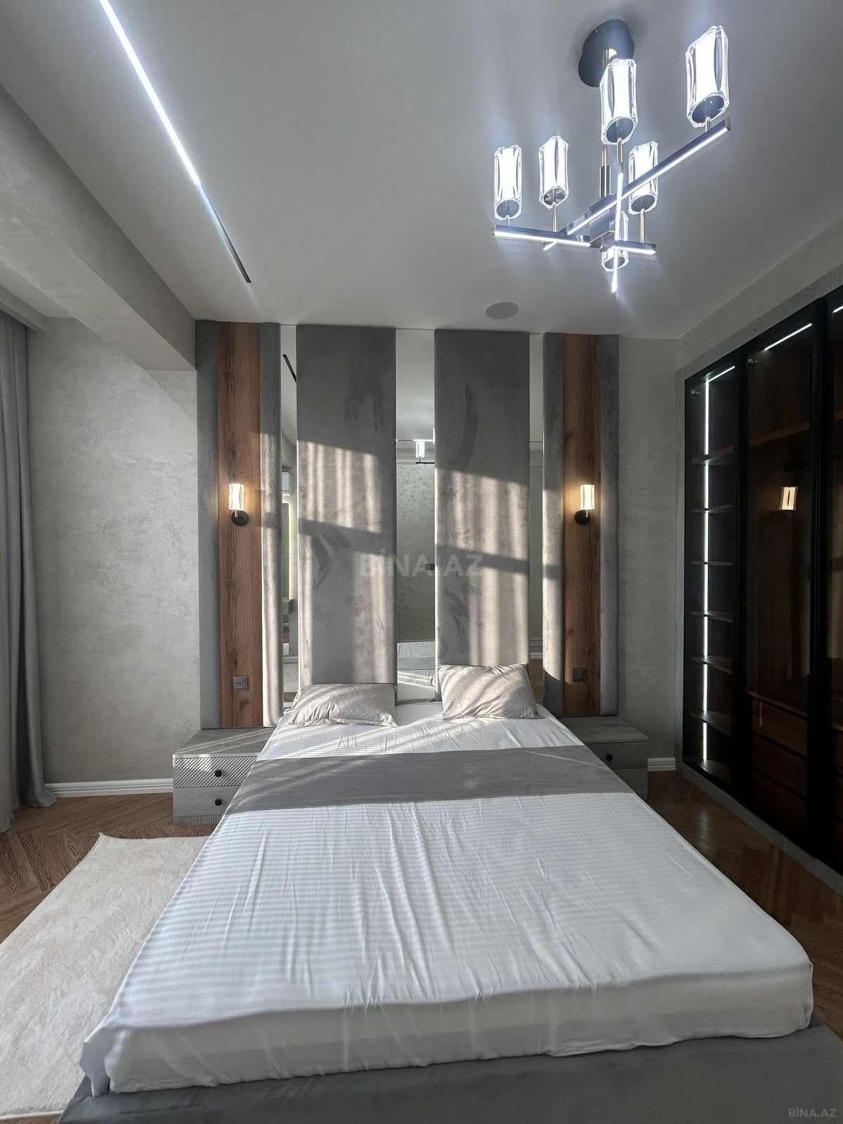 Satılır 2 otaqlı mənzil 68 m²