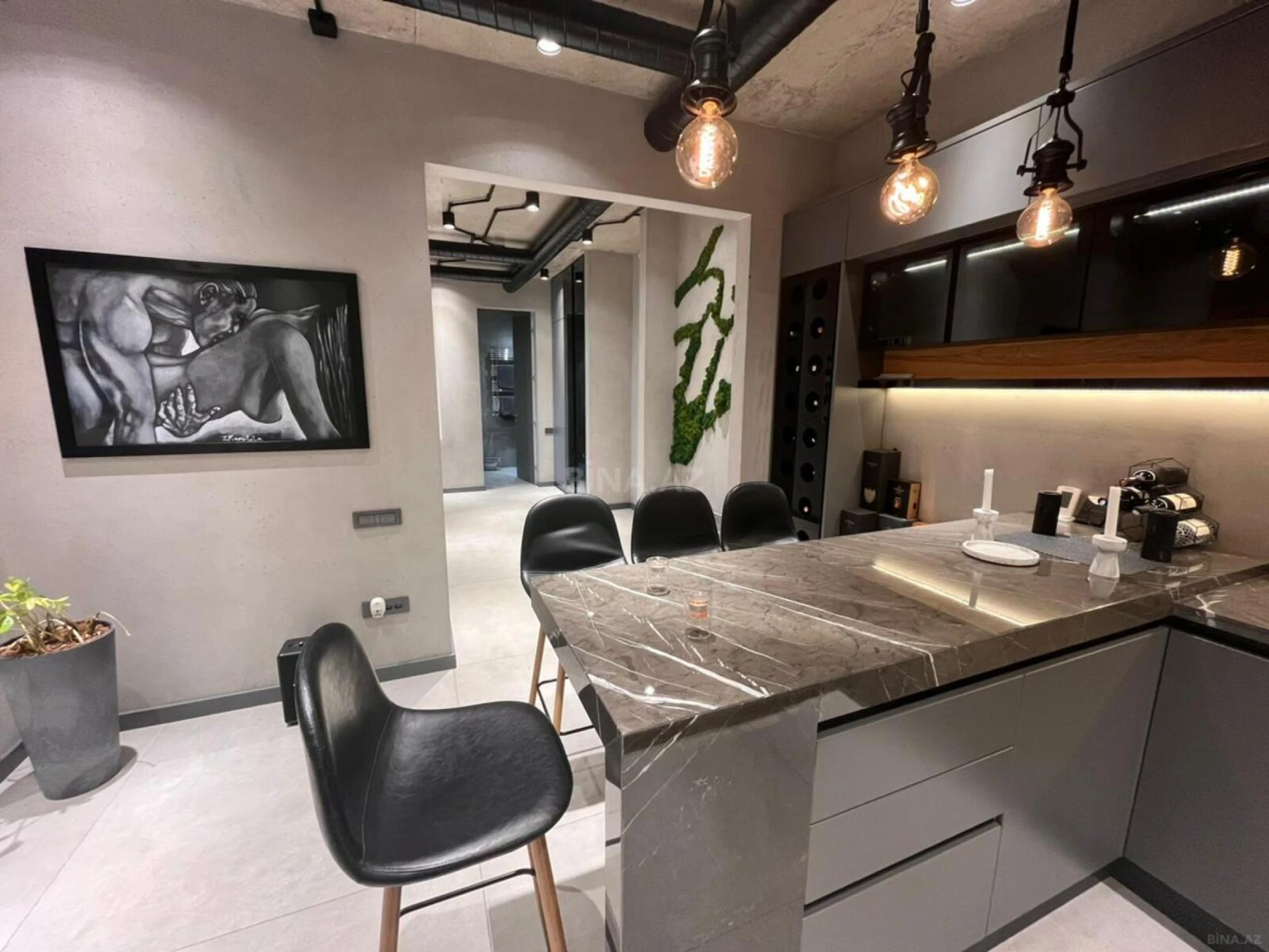Kirayə verilir 2 otaqlı mənzil 70 m²