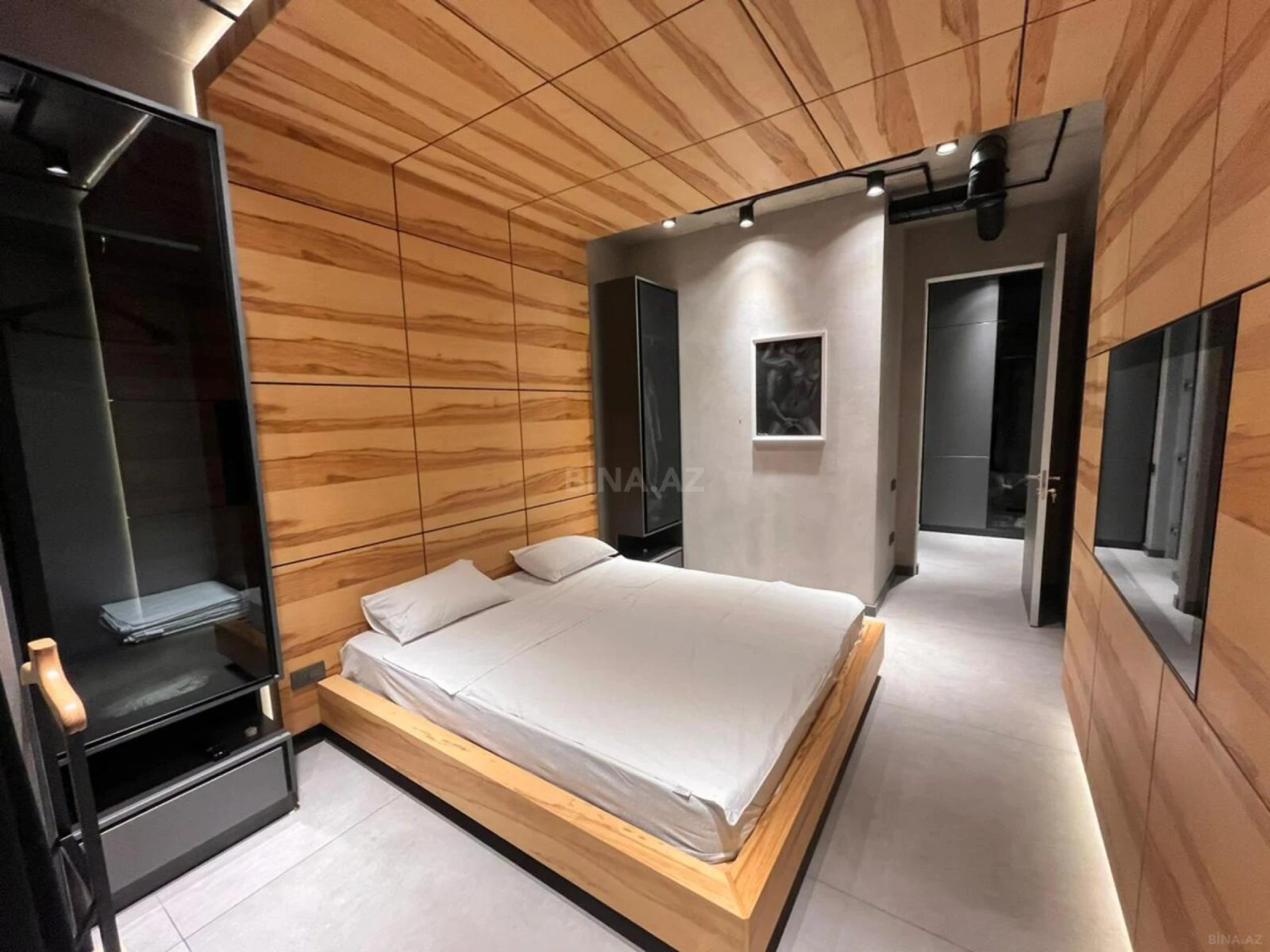 Kirayə verilir 2 otaqlı mənzil 70 m²