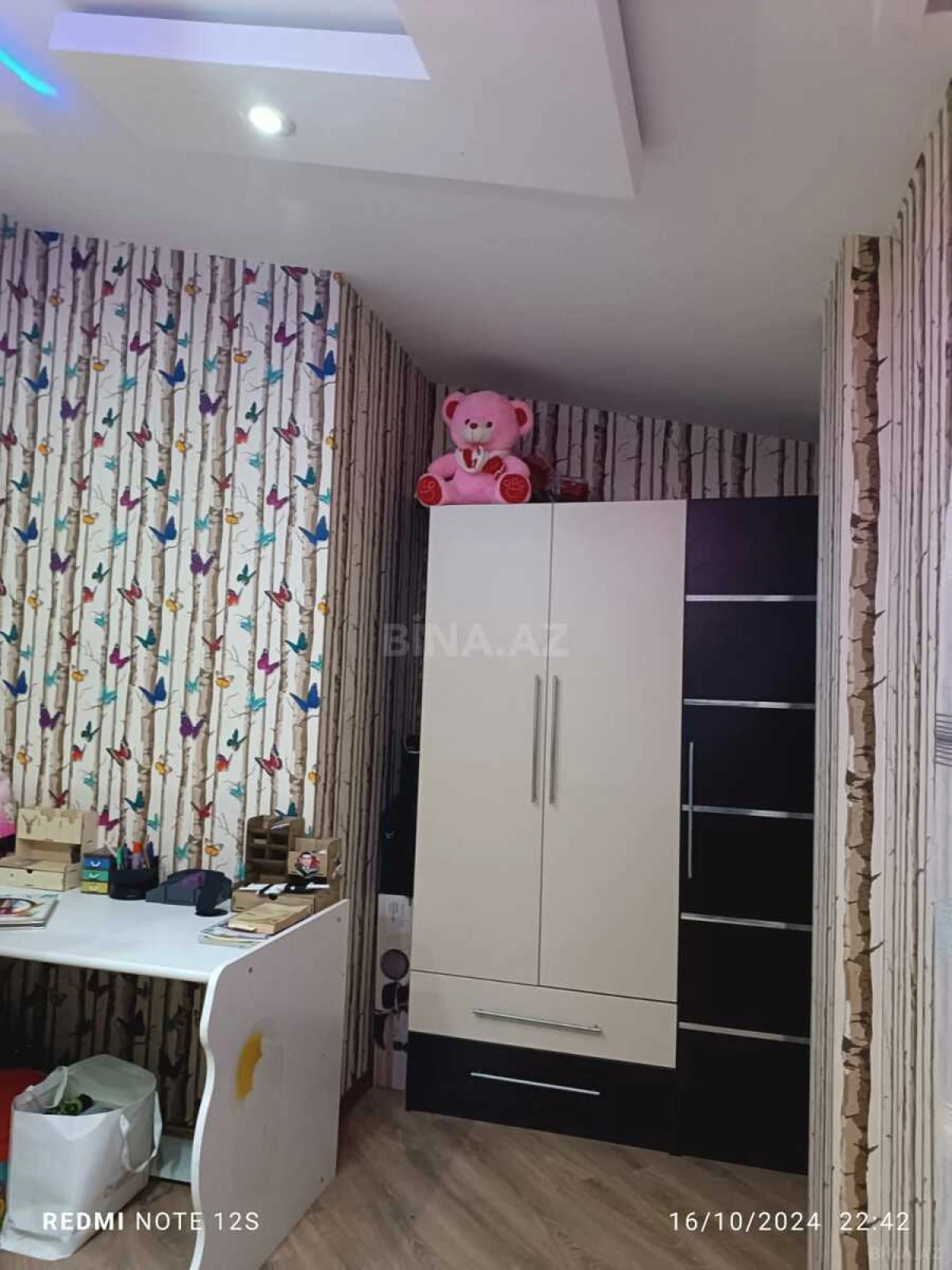 Satılır 2 otaqlı mənzil 54 m²