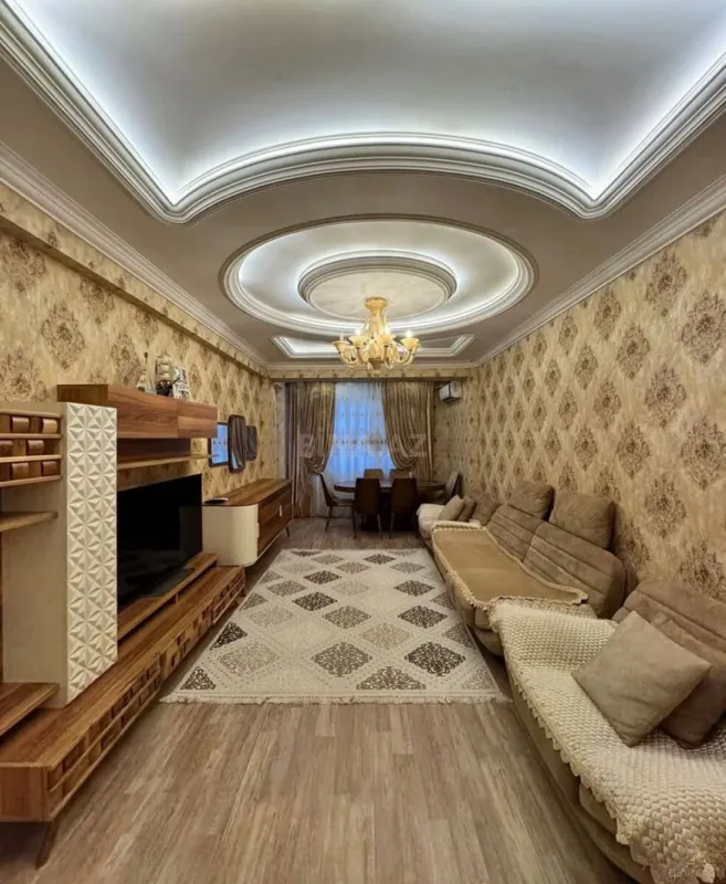 Satılır 3 otaqlı mənzil 105 m²