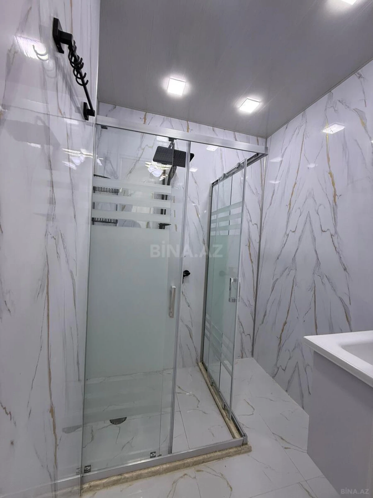 Satılır 3 otaqlı mənzil 60 m²