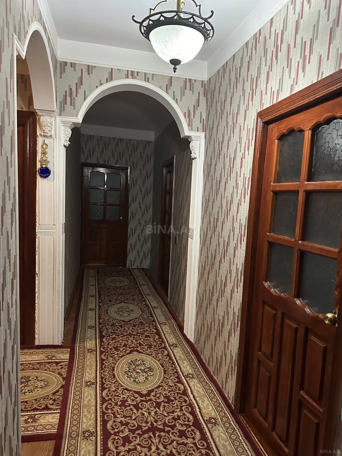 Satılır 5 otaqlı mənzil 110 m²