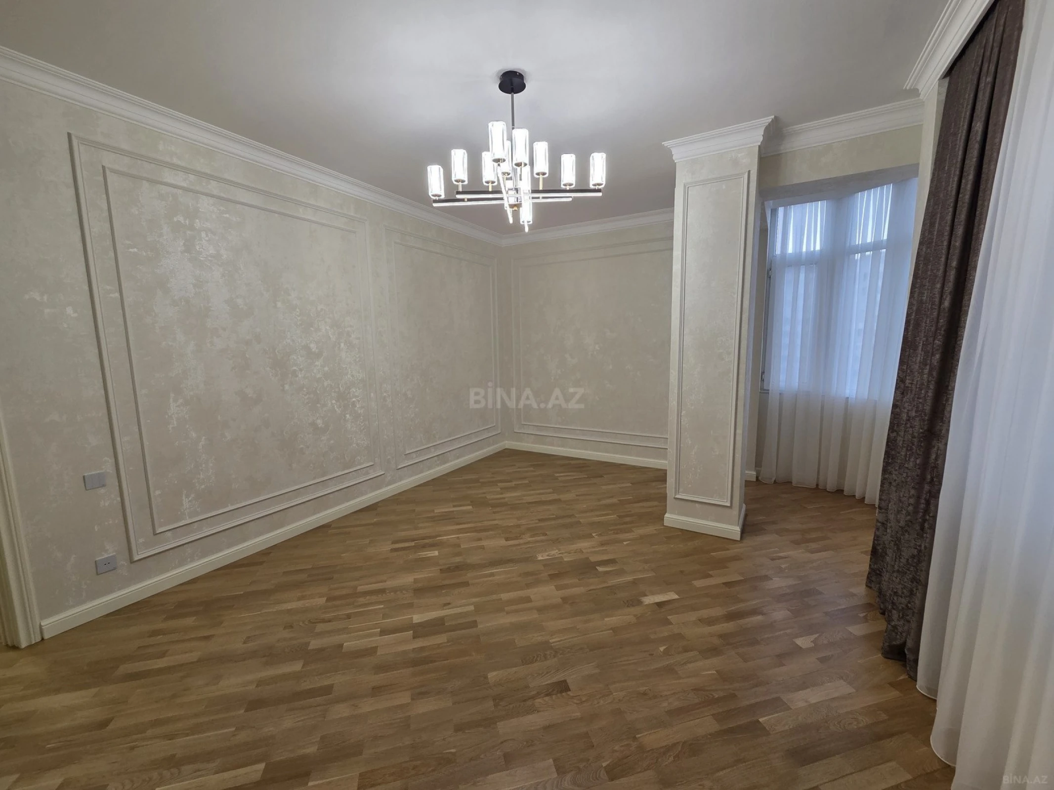 Satılır 2 otaqlı mənzil 80 m²