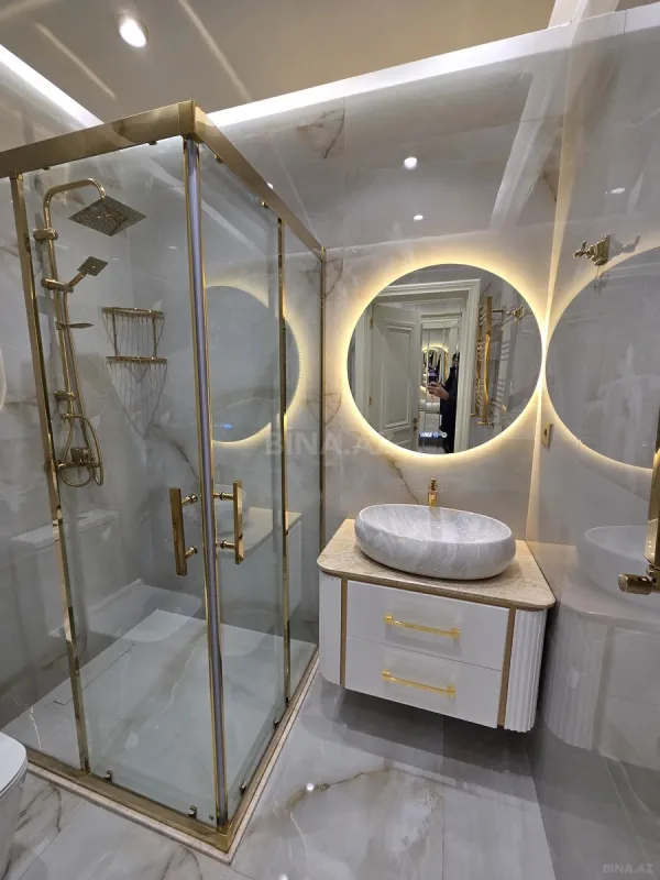 Satılır 2 otaqlı mənzil 80 m²