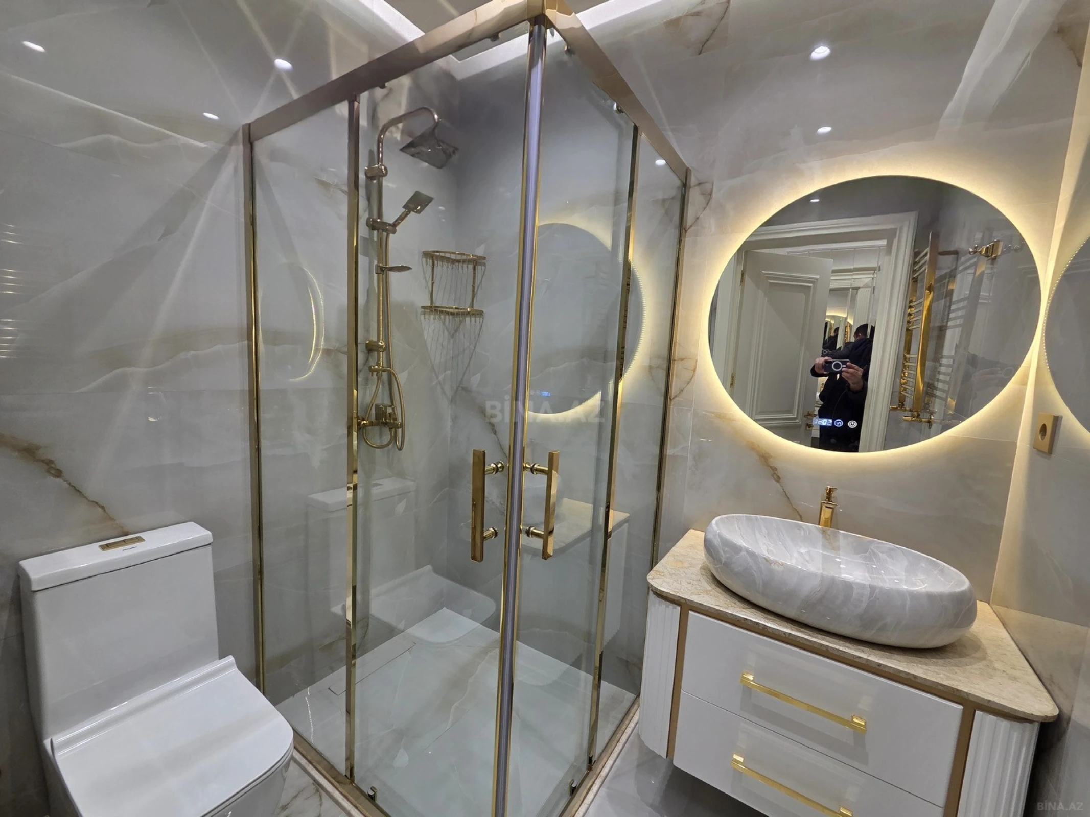 Satılır 2 otaqlı mənzil 80 m²