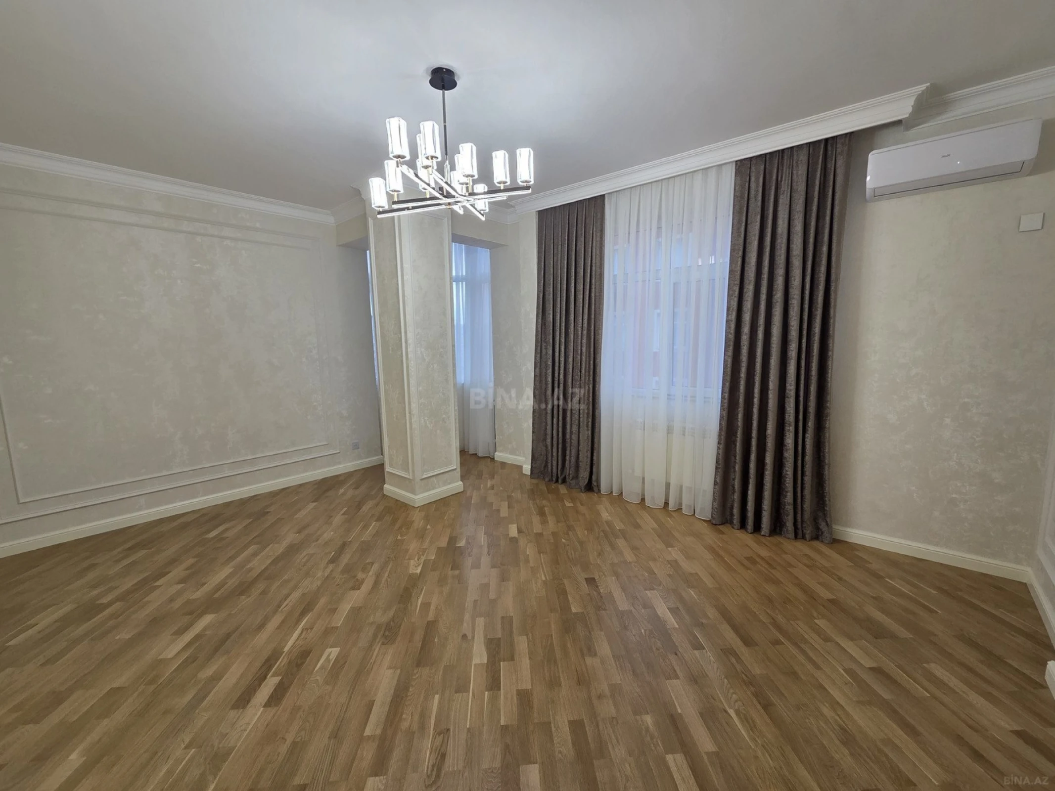 Satılır 2 otaqlı mənzil 80 m²