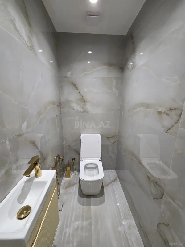 Satılır 2 otaqlı mənzil 80 m²