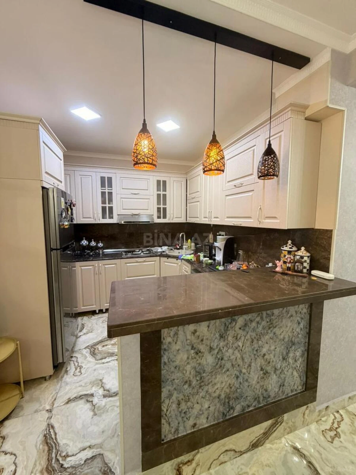 Satılır 2 otaqlı mənzil 80 m²