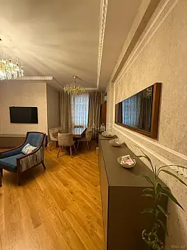 Satılır 3 otaqlı mənzil 123 m² — Bakı, 8-ci kilometr 3 otaq 123.00 m²