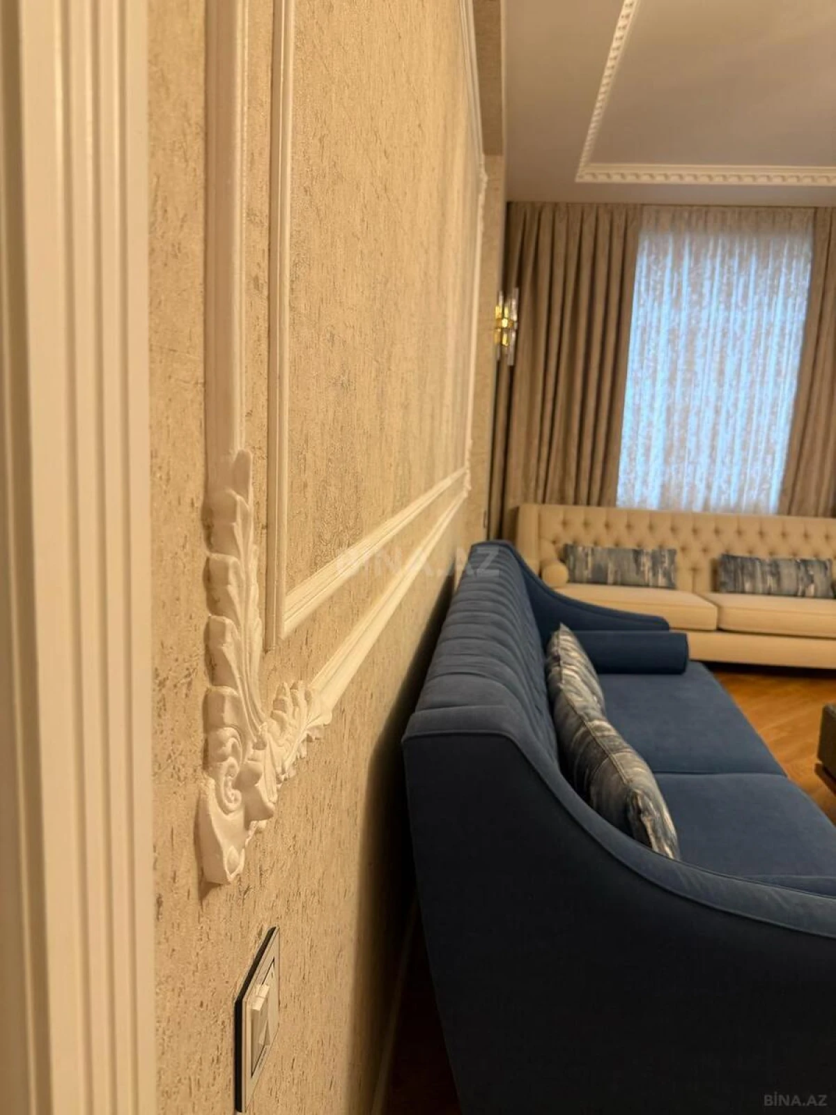 Satılır 3 otaqlı mənzil 123 m²