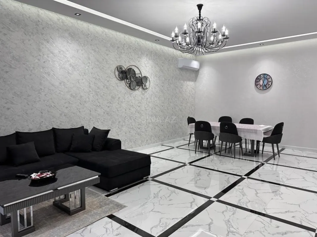 Kirayə verilir 3 otaqlı həyət evi 180 m²