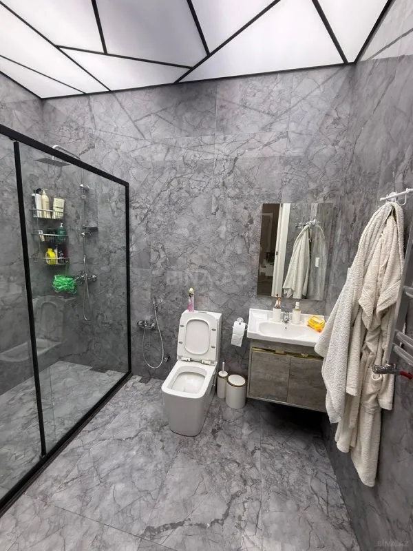 Kirayə verilir 5 otaqlı həyət evi 300 m²