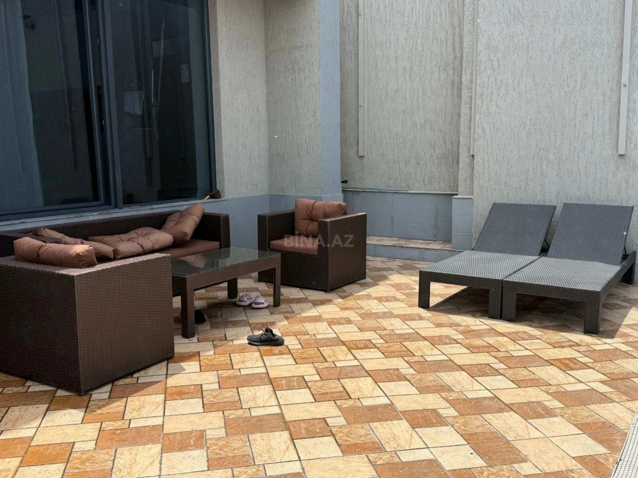 Kirayə verilir 5 otaqlı həyət evi 300 m²