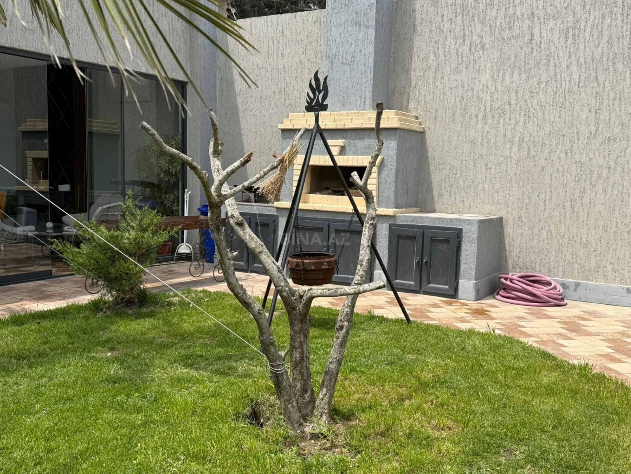 Kirayə verilir 5 otaqlı həyət evi 300 m²