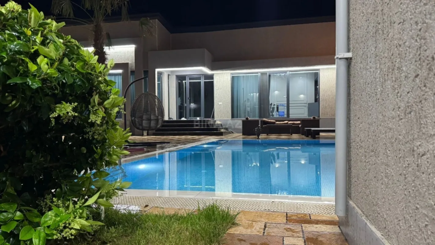 Kirayə verilir 5 otaqlı həyət evi 300 m²