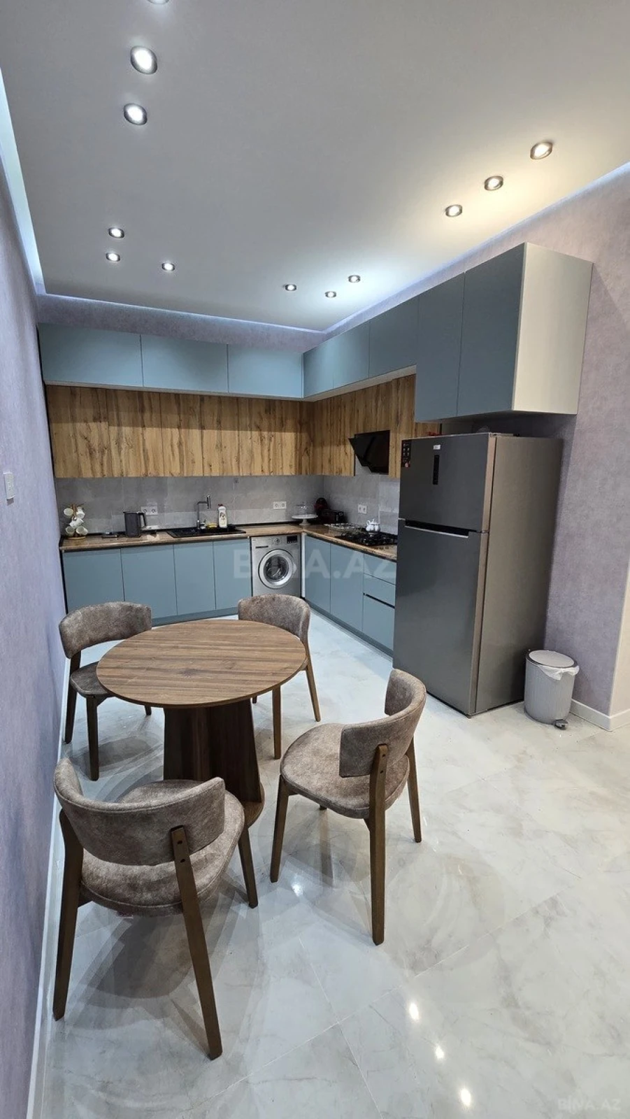 Kirayə verilir 4 otaqlı həyət evi 220 m²