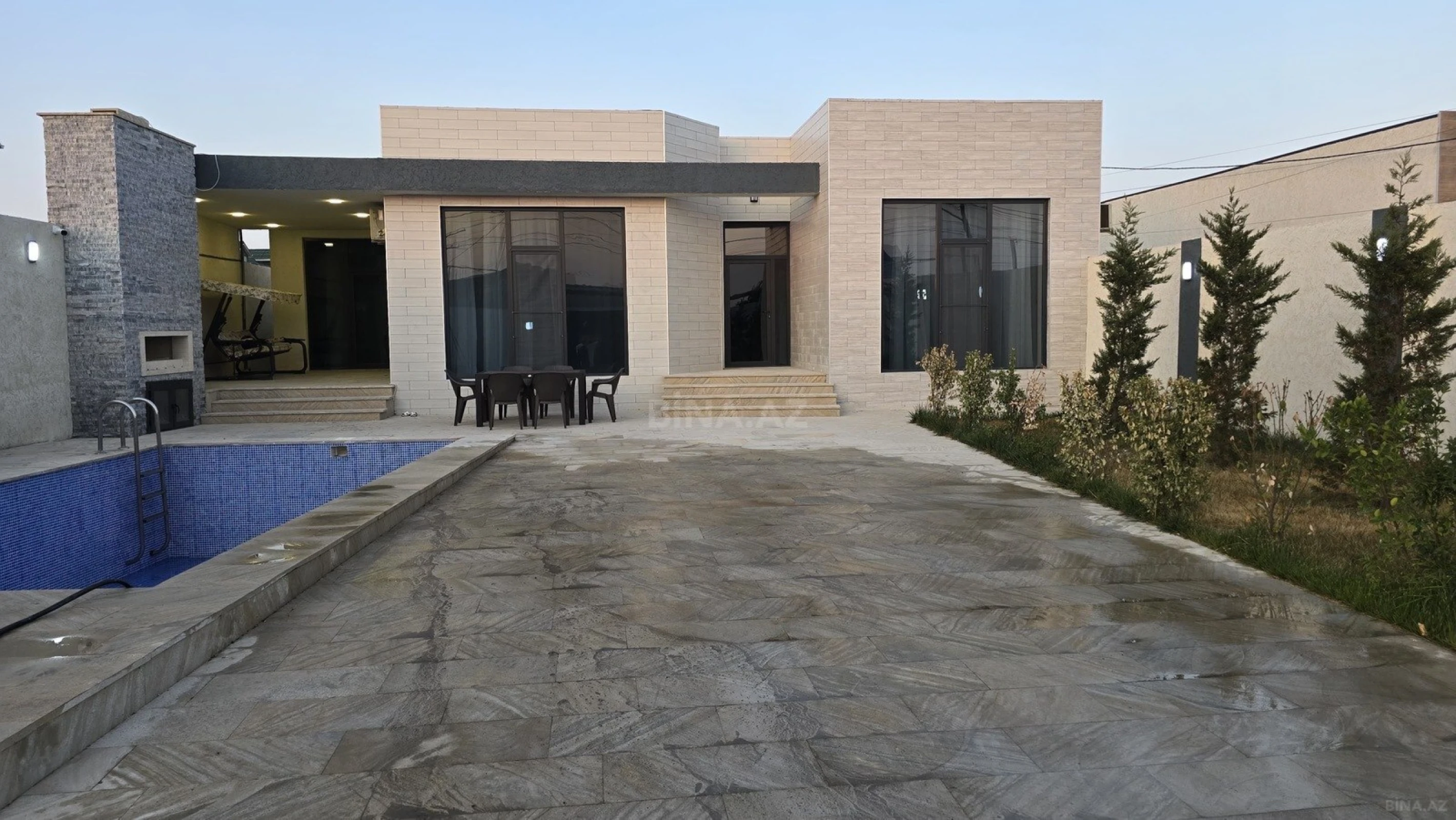 Kirayə verilir 4 otaqlı həyət evi 220 m²