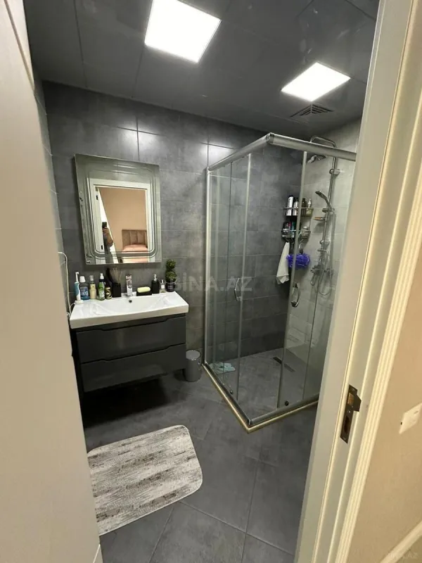 Kirayə verilir 4 otaqlı həyət evi 240 m²