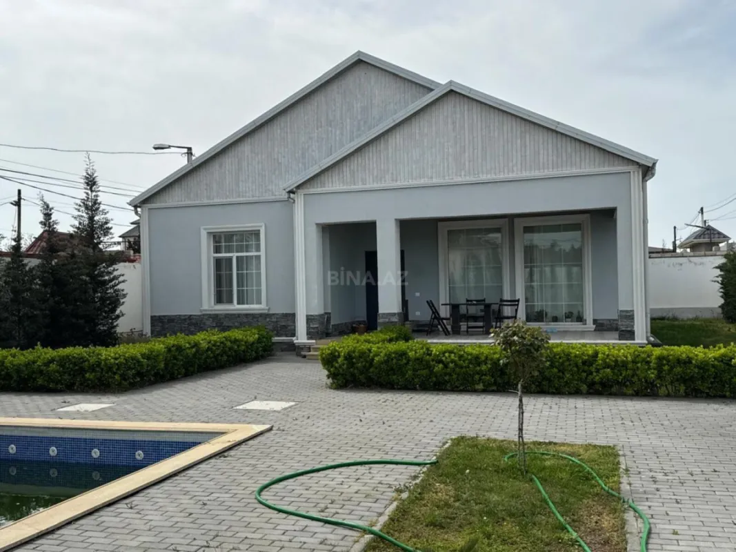 Kirayə verilir 4 otaqlı həyət evi 240 m²