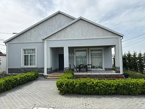 Kirayə verilir 4 otaqlı həyət evi 240 m²