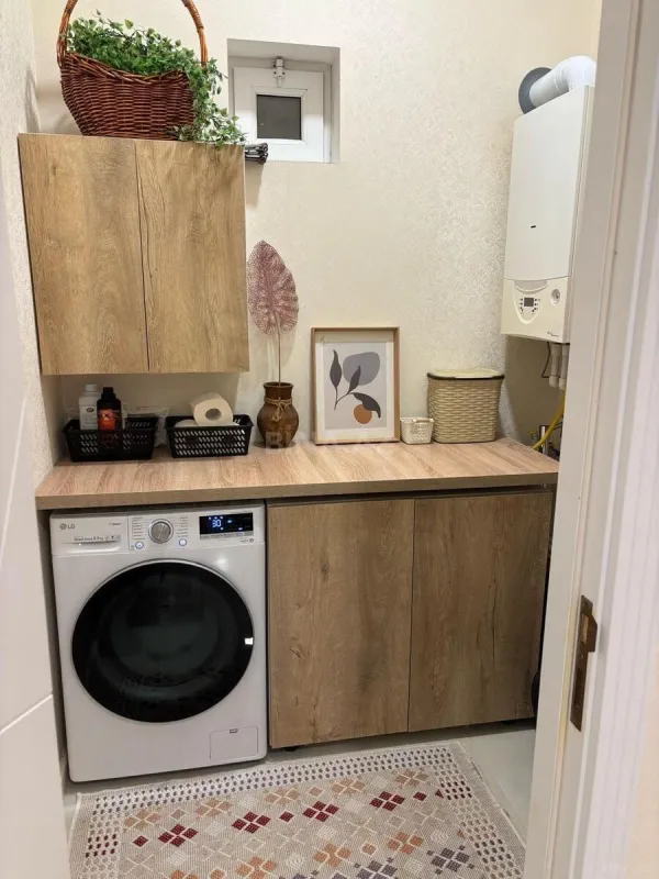 Kirayə verilir 4 otaqlı həyət evi 240 m²