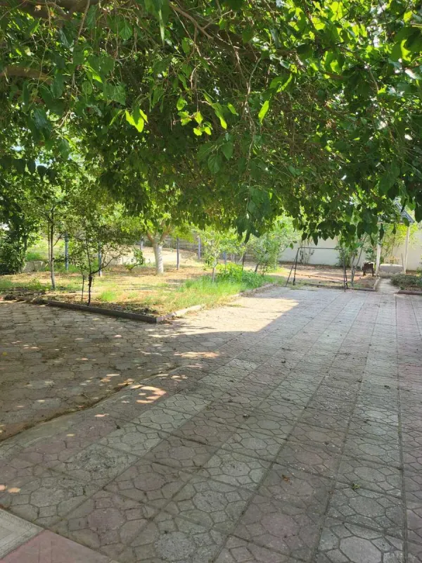 Satılır 4 otaqlı həyət evi 90 m²
